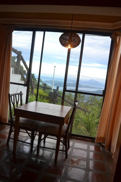 Residence Inn Tagaytay City Exterior photo