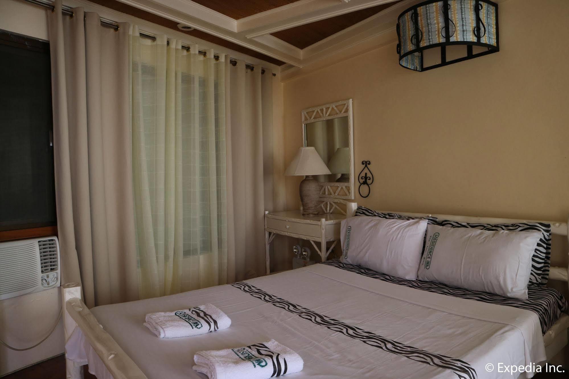 Residence Inn Tagaytay City Exterior photo